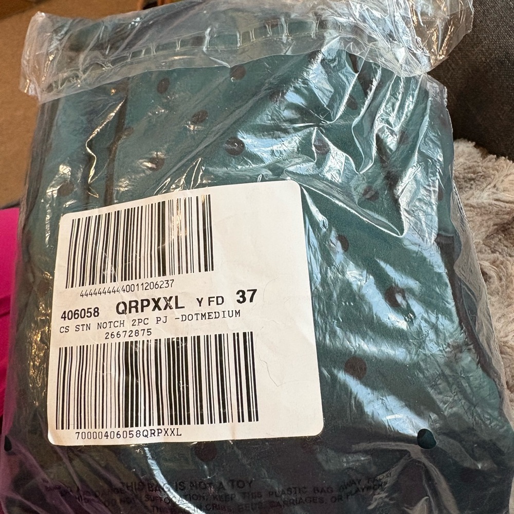 Victoria's Secret Teal Polka Dot 2-Piece Pajama Set